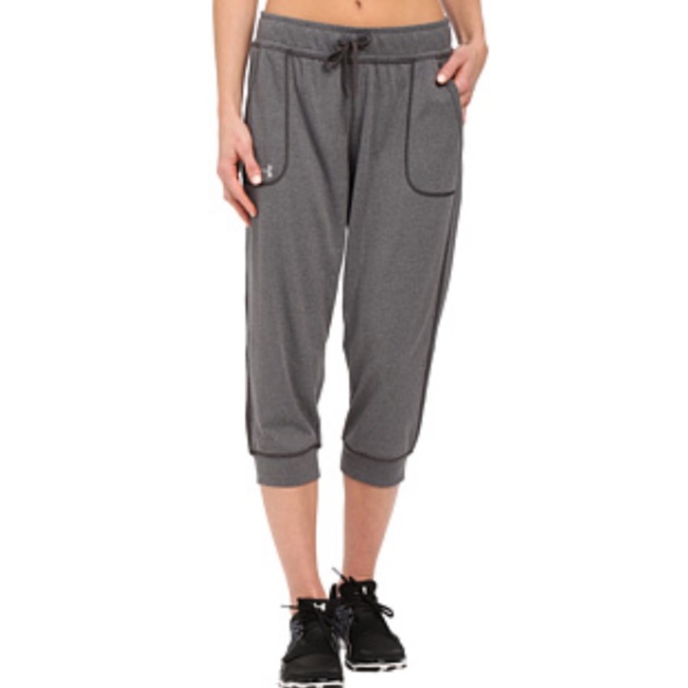 Under Armor Cropped Joggers Gray Size Small